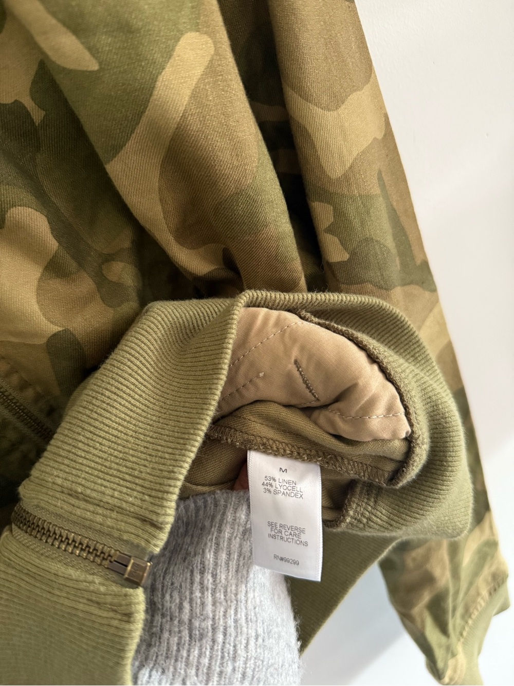 Evereve Olive and Tan Camo Bomber Jacket Medium Linen Blend - Picture 3 of 5